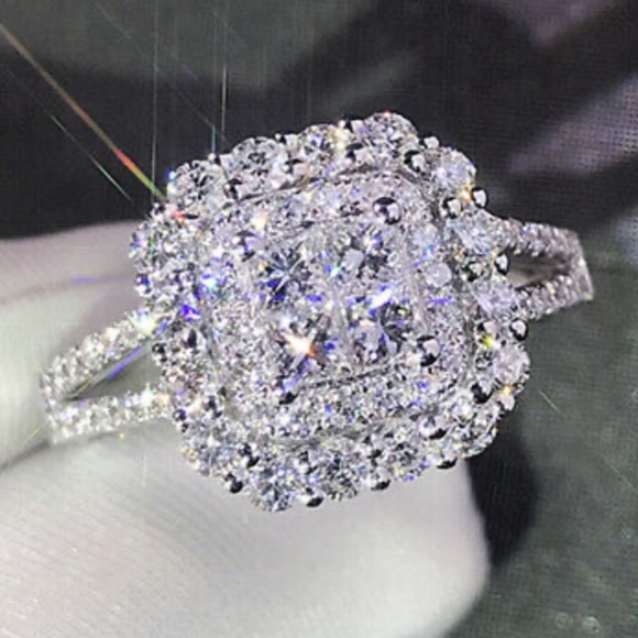 New Gorgeous 925 Silver White Sapphire Ring Sz 6-10 - Picture 2 of 16